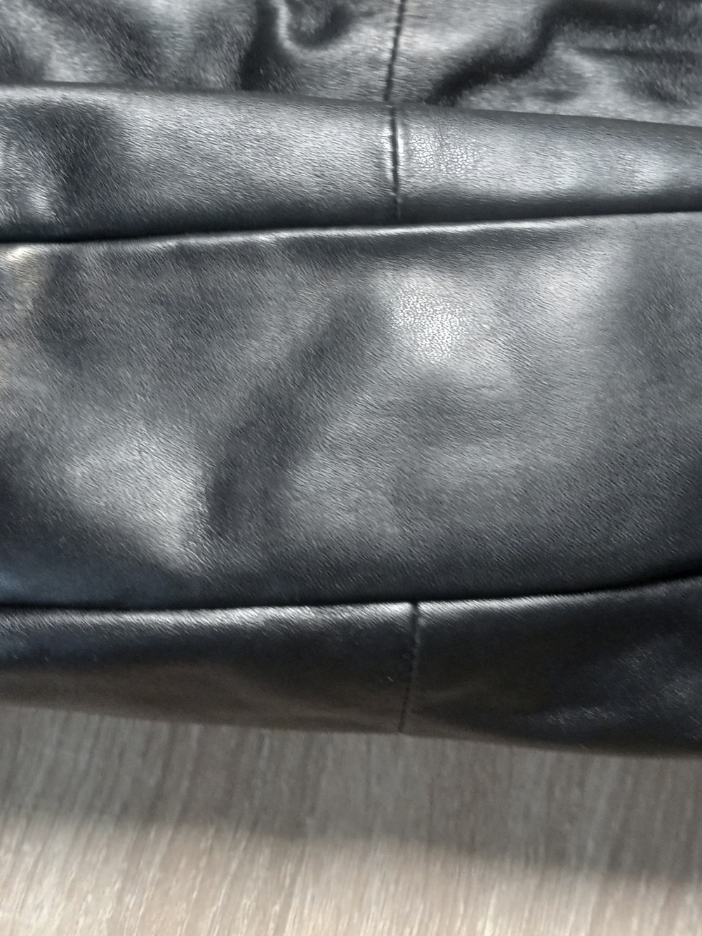 COACH Black Leather Shoulder Bag with Signature Tag - Picture 9 of 13
